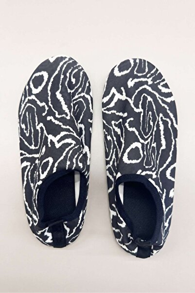 OBJE Women's Black and White Patterned Non-Slip Sole Sea and Pool Shoes
