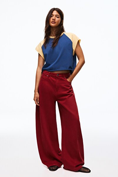 Bershka Arka tokalı barrel fit pantolon