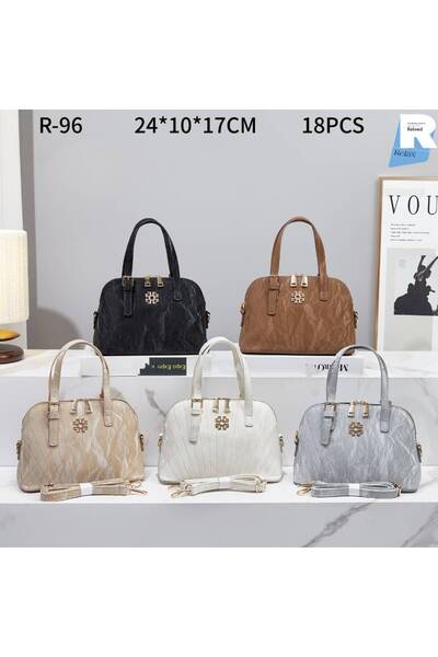 Relax for bags Classic Embroidery Fan-Shaped Pattern Gold Metal Logo Women's ...