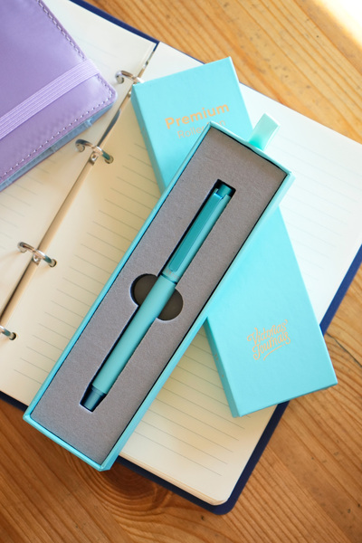 Victoria's Journals Premium Rollerball Pen