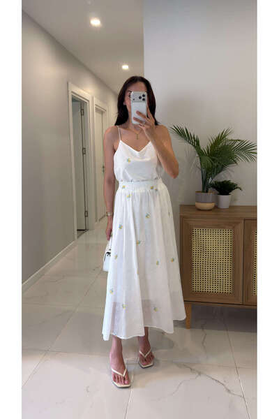 BİRCANÇİL Firlanda White Floral Embroidery Detailed Blouse Skirt Set