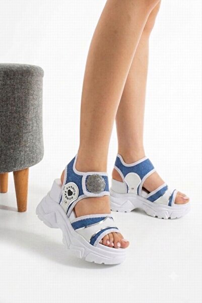 STAR AYAKKABI Simli Yazılı 10 CM Gizli Topuklu Kadın Spor Sandalet