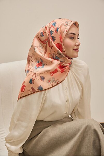 Silk Home وشاح حرير تويلي فلورال دريم باودر 90x90