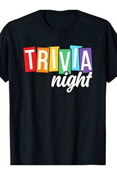 NOURAM تي شيرت Host Night Squad ثقيل الوزن مع رسومات جريئة بعنوان TRIVIA NIGH...