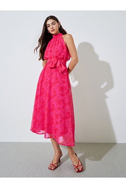 Styli Pink Floral A-Line Midi Dress With Tie-Up Belt