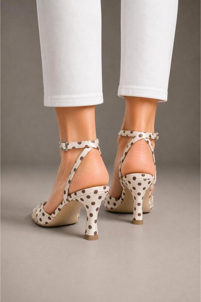 livendi Si̇ena Women's Beige Polka Dot 7.5 cm Heeled Shoes with Pointed Toe and Ankle Strap