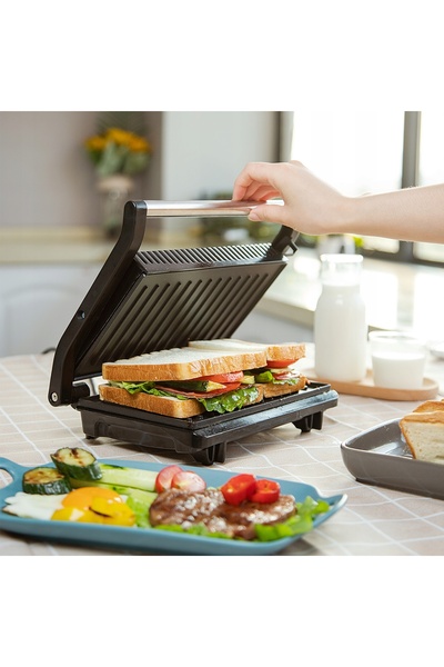 AIGOSTAR CAREGIVER PRĂJITOR DE PÂINE CU PLACĂ GRILL XXL 800W