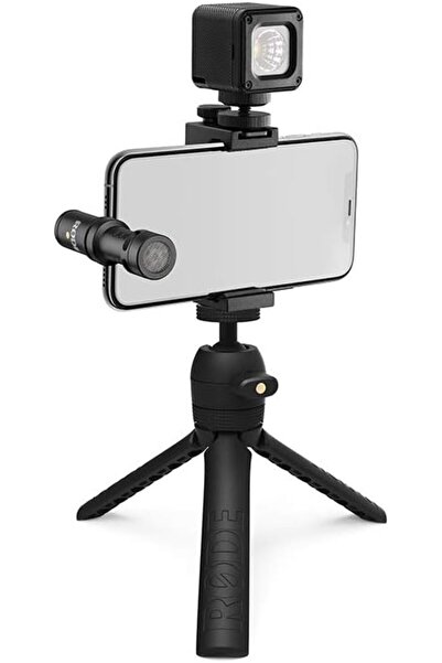 RØDE مجموعة كاملة لتصوير الفيديوهات تشمل ميكروفون عالي الجودة، حامل ثلاثي الق...