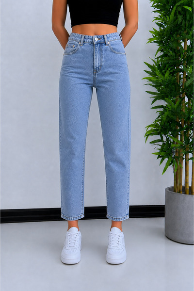 sion jeans بنطلون جينز نسائي من جوليا ميلانو لارا مريح باللون الأزرق مغسول با...