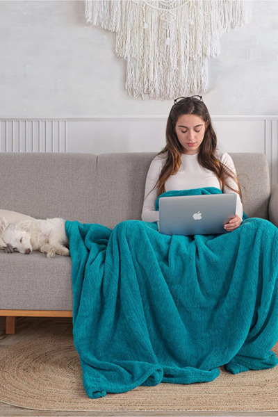 Gizo Home VEL |   بطانية تلفزيون ويلسوفت ناعمة ومخملية باللون الأزرق مقاس 150...