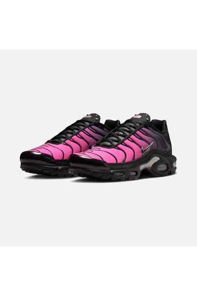 Nike ملابس رياضية من Air Max Plus باللون الأسود غير اللامع