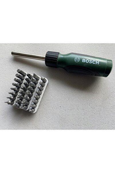 Bosch SET DE BITURI + ȘURUBELNIȚĂ CU CĂLCĂNĂTURĂ