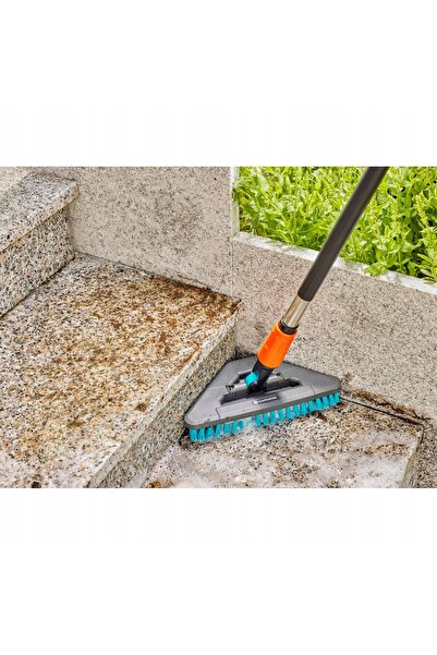 Gardena Perie Cleansystem pentru spălarea suprafețelor dure Flex