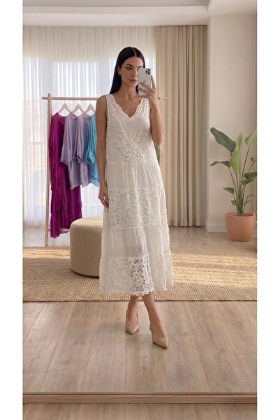 Juste Boutique Beyaz Dantel Detaylı Askılı Midi İpek Elbise