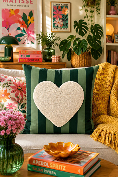 Pilloveland Punch Embroidered Cushion Cover - 43*43 cm - Green Heart - Pnk001