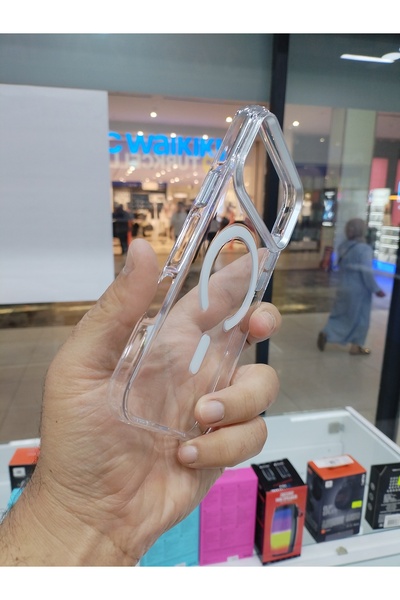 İPhone 17 Pro Uyumlu Şeffaf Füme MagSafe Kılıf – Kamera Korumalı Manyetik Sert Şeffaf Kapak