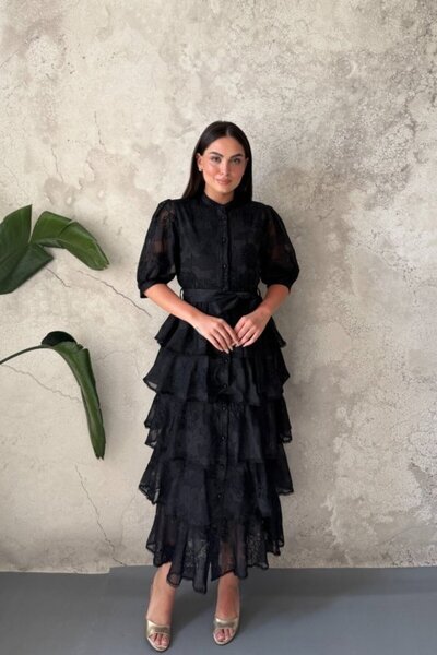 Elbee Fashion Woman Μαύρο φόρεμα με σχέδια σε στρώσεις