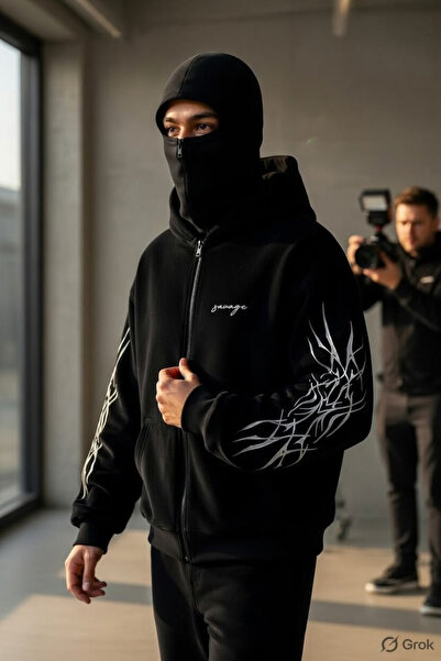 ZAVIXO Erkek Siyah Ninja Kapüşonlu Fermuarlı Sweatshirt Maske Detaylı Kol Bas...