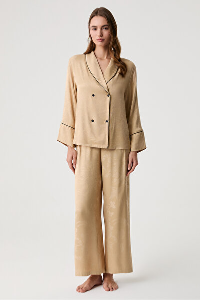Penyemood Jacquard Double-Breasted Lapel Pajama Set