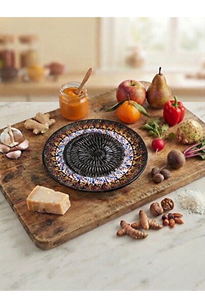 sharp&art مفرمة سيراميك طبيعية مصنوعة يدويًا، مزينة بتفاصيل متقنة، متوفرة بنم...