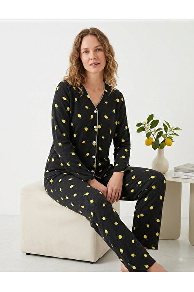 Kadın Limon Desenli Bürümcük Kumaş Düğmeli Pijama Takımı