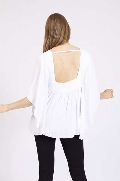 Hanna's by Hanna Darsa Women's White Floral Embroidered Low-cut Blouse