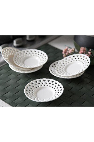 Kelebekev Set of 6 Lace Porcelain Tea Plates - Heart Design