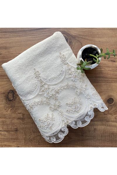 Çeyiz Bahçesi Βελούδινη πετσέτα Cream Fabella