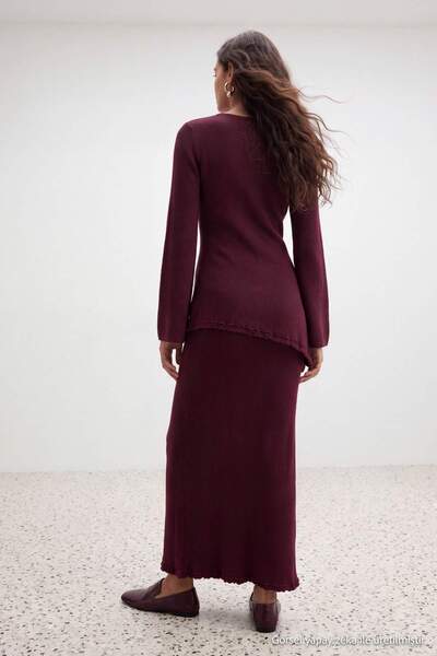Trendyol Modest طقم ملابس داخلية نسائية محتشمة من التريكو العادي باللون العنا...