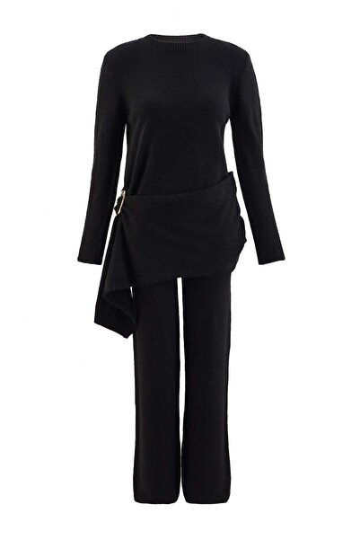 Trendyol Modest طقم ملابس إسلامية سوداء ناعمة الملمس كبيرة الحجم من التريكو -...