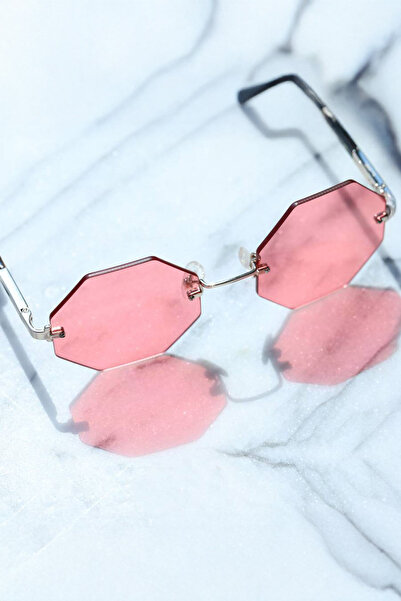 So CHIC... Pink Hexagon Glass Sunglasses
