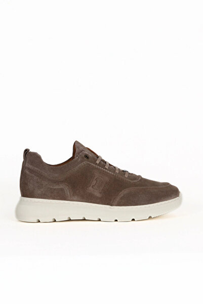 Bueno Shoes حذاء رياضي رجالي من جلد المنك 34ma7036