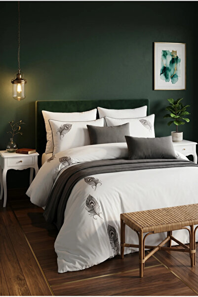 Minelya Home Collection 9 Piece Diamond Velvet Bed Runner Covered Penna Doubl...