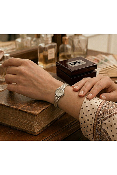 DNZ Watch Store Yaylı Kordonlu Kadın Kol Saati