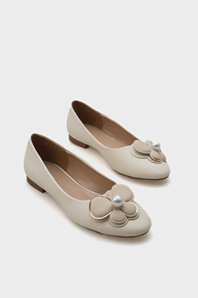 Capone Outfitters Balerini de damă Blanca Pearl cu accesorii florale