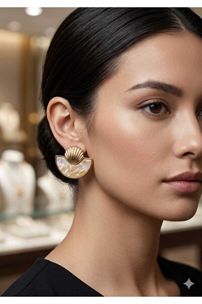 TLSMACCESORIES MERMER DESEN DENİZ KABUKLU BEJ KÜPE