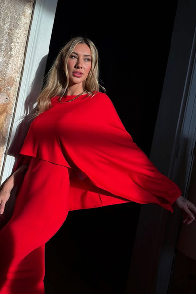 Suud Collection Kırmızı Rae Penye Pelerin