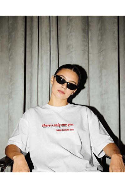 buzagi tasarım ürünleri Only One You White Regular T-Shirt