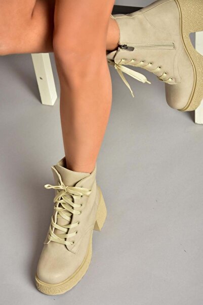 Fox Shoes T996533009 Bež čizme sa debelom petom za žene