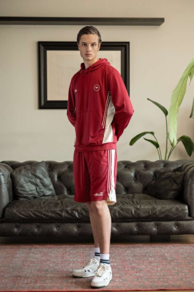 MARATON Relax-Fit Men's Burgundy Shorts