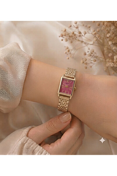 PW POLO WHITE ساعة اليد النسائية