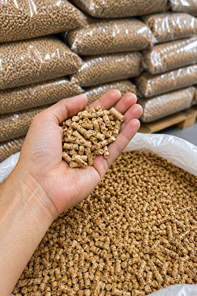 TALASCH Çam Pelet Doğal Kedi Kumu Yüksek Kalori 40 Lt 8 Mm 20 Kg