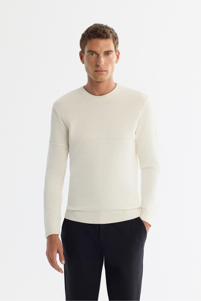 Avva Men's Ecru Bicycle Double Collar Textured Cotton Knitwear Regular Fit Sw...