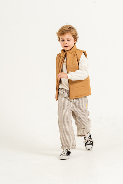 Jikko Baby Boys' Puffy Vest, Basketball Printed Sweatshirt and Striped Pants 3-Piece Set 9107 Spr