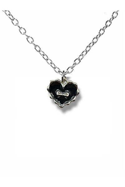 Herşey Nota Unisex Necklace with Black Heart Bow Detail – the Meeting of Eleg...