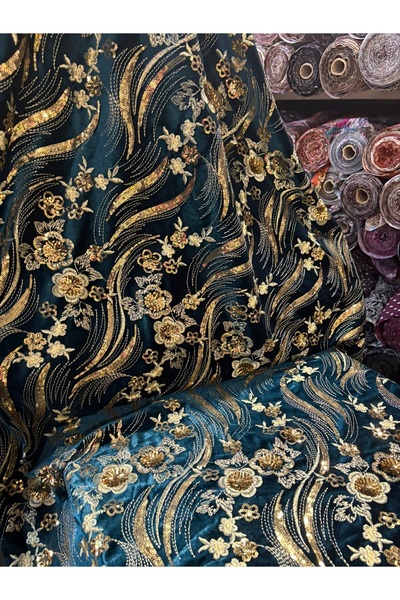 MEKİK MANİFATURA ΒΕΛΟΥΔΙΝΟ ΥΦΑΣΜΑ ΜΕ ΚΕΝΤΗΜΑ ΑΠΟ ΠΟΥΛΟΒΕΛΟΝΕΣ