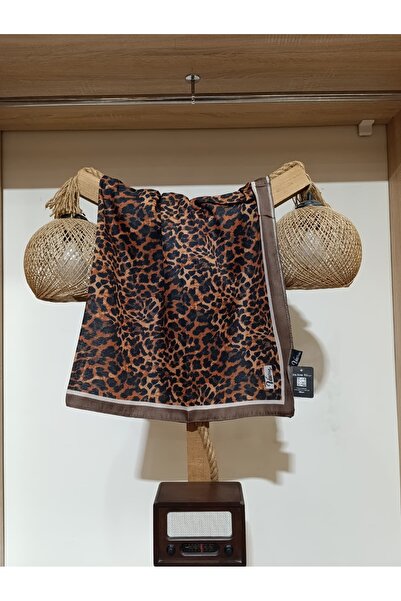Hira İpek Scarf Leopar Desenli Soft Eşarp
