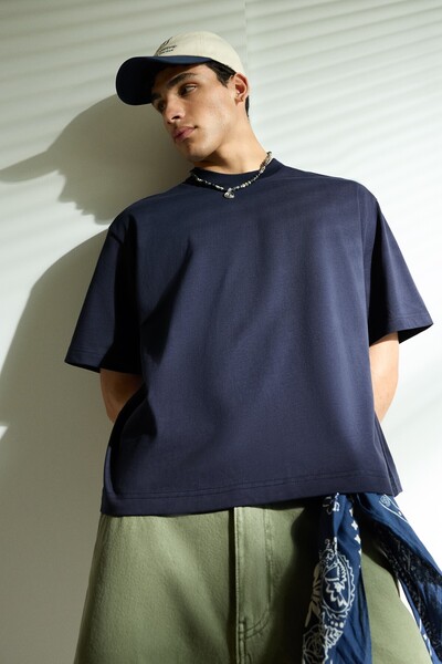 Bershka Boxy fit ağır t-shirt