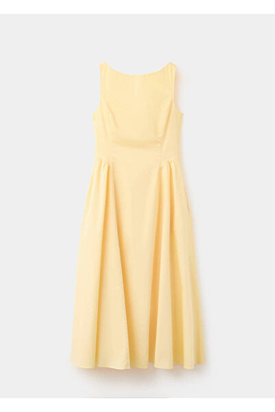 MANGO Woman Büzgülü kayık yaka elbise