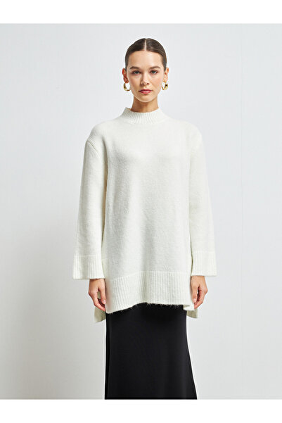 LC Waikiki Nevavm Women's Ecru Turtleneck Soft Textured Basic Sweater with a ...